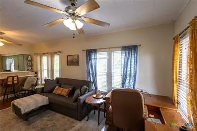 423 Fm 1447, Cuero, TX 77954 - Photo 6