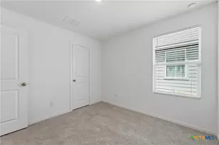 5717 Mangas Cir, Seguin, TX 78155 - Photo 26