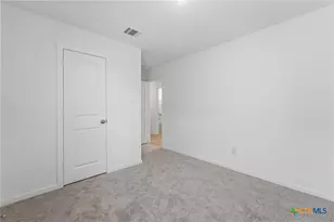 5717 Mangas Cir, Seguin, TX 78155 - Photo 22