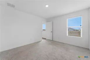 5717 Mangas Cir, Seguin, TX 78155 - Photo 18