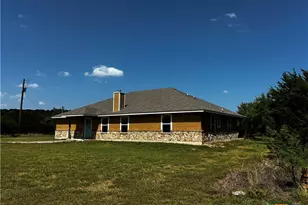 23748 N U.S. Hwy 281, Lampasas, TX 76550 - Photo 2
