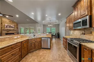 149 Cibolo Ridge Dr, La Vernia, TX 78121 - Photo 14