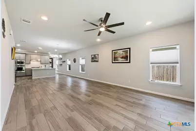 129 Lacey Oak Loop, San Marcos, TX 78666 - Photo 14