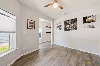 129 Lacey Oak Loop, San Marcos, TX 78666 - Photo 6