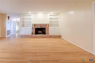 111 Dover Dell Ln, Victoria, TX 77904 - Photo 12