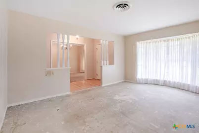 111 Dover Dell Lane, Victoria, TX 77904 - Photo 8