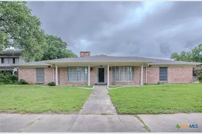 111 Dover Dell Lane, Victoria, TX 77904 - Photo 2