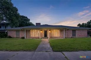 111 Dover Dell Ln, Victoria, TX 77904 - Photo 1