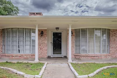 111 Dover Dell Lane, Victoria, TX 77904 - Photo 2