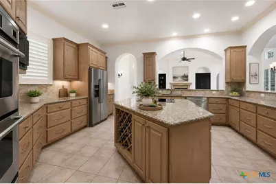 474 Hunters Trophy, New Braunfels, TX 78132 - Photo 10