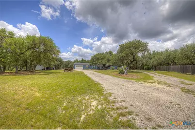 173 Sarah, Canyon Lake, TX 78133 - Photo 4