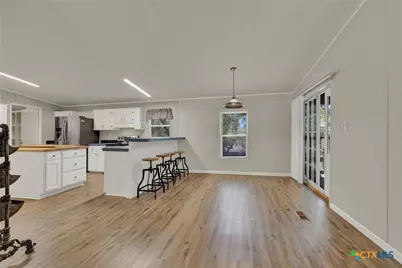 173 Sarah, Canyon Lake, TX 78133 - Photo 16