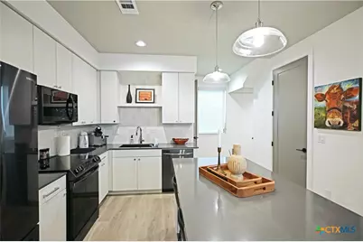 1208 N Academy Avenue #3207, New Braunfels, TX 78130 - Photo 2