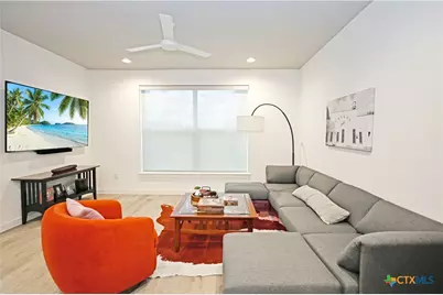 1208 N Academy Avenue #3207, New Braunfels, TX 78130 - Photo 2