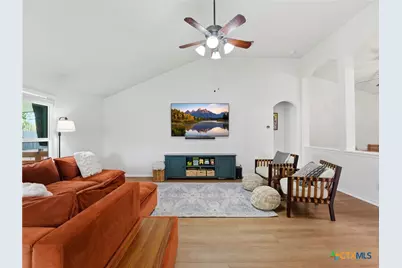 523 Walnut Heights Boulevard, New Braunfels, TX 78130 - Photo 6