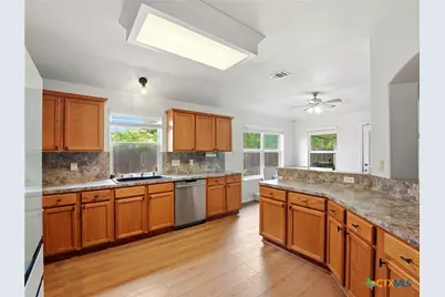 523 Walnut Heights Boulevard, New Braunfels, TX 78130 - Photo 10