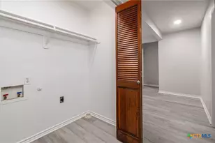 803 N 8th St, Temple, TX 76501 - Photo 10