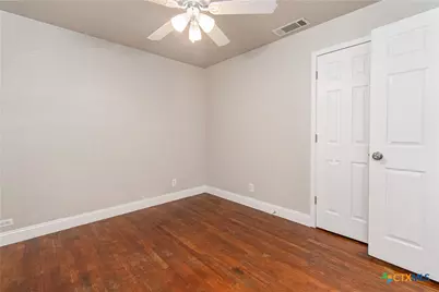 803 N 8th Street, Temple, TX 76501 - Photo 6