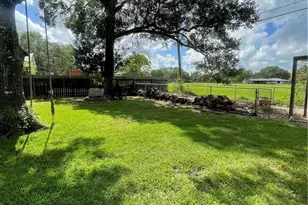 1006 South St, El Campo, TX 77962 - Photo 34