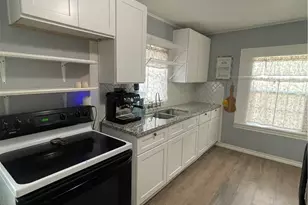 1006 South St, El Campo, TX 77962 - Photo 8
