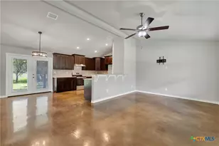 3211 Hunter Rd, New Braunfels, TX 78132 - Photo 4