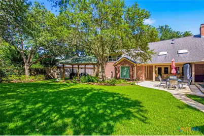 702 Masters Drive, Victoria, TX 77904 - Photo 36