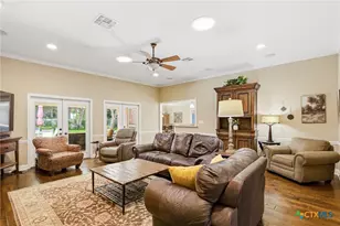 702 Masters Dr, Victoria, TX 77904 - Photo 16