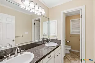 702 Masters Dr, Victoria, TX 77904 - Photo 26