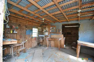 486 Co Rd 95D, Moulton, TX 77975 - Photo 18