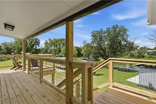 136 Lakeside Dr, Seguin, TX 78155 - Photo 28