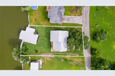 136 Lakeside Drive, Seguin, TX 78155 - Photo 2