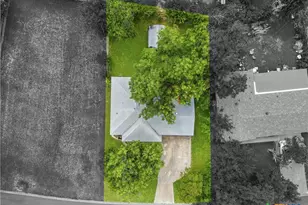 2214 S 43rd St, Temple, TX 76504 - Photo 2
