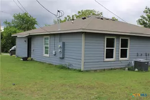 904 E Garfield Ave, Temple, TX 76501 - Photo 4