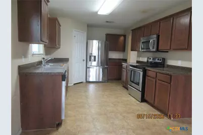 9014 Devonshire Court, Killeen, TX 76542 - Photo 10