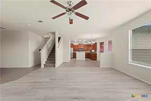 1113 Hogg Ct, Copperas Cove, TX 76522 - Photo 6