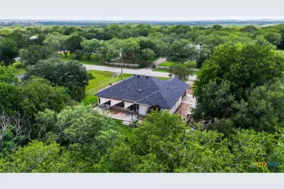 1895 Flaming Oak Drive, New Braunfels, TX 78132 - Photo 38