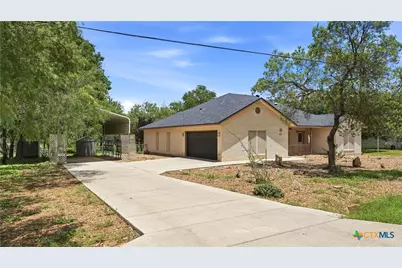 1895 Flaming Oak Drive, New Braunfels, TX 78132 - Photo 2
