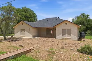 1895 Flaming Oak Dr, New Braunfels, TX 78132 - Photo 1