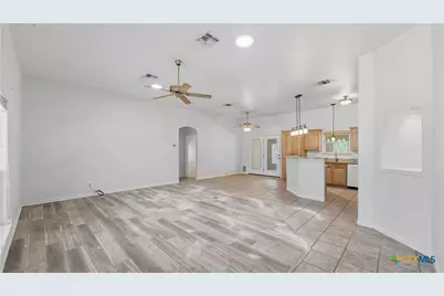 1895 Flaming Oak Drive, New Braunfels, TX 78132 - Photo 10