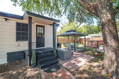 524 E 13th Avenue, Belton, TX 76513 - Photo 30