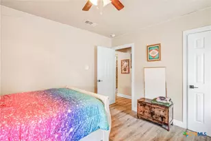 524 E 13th Ave, Belton, TX 76513 - Photo 26