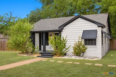 524 E 13th Avenue, Belton, TX 76513 - Photo 2