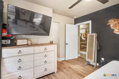 524 E 13th Avenue, Belton, TX 76513 - Photo 20
