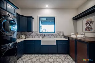 499 Dayspring Dr, Victoria, TX 77904 - Photo 26