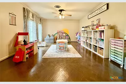 1 Circle Lane, Victoria, TX 77904 - Photo 6