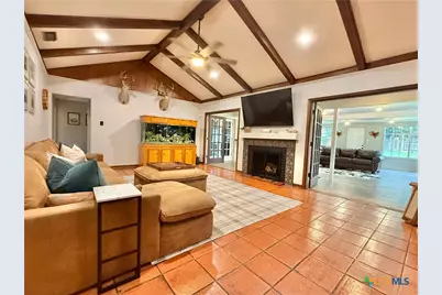 1 Circle Lane, Victoria, TX 77904 - Photo 8