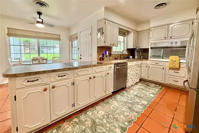 1 Circle Lane, Victoria, TX 77904 - Photo 16