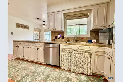 1 Circle Lane, Victoria, TX 77904 - Photo 18