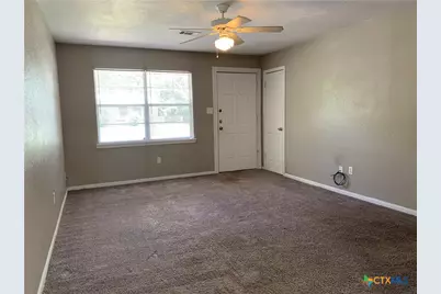 914 Chalk Street, Copperas Cove, TX 76522 - Photo 2