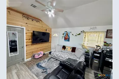 168 Weeping Willow Road, Victoria, TX 77904 - Photo 14